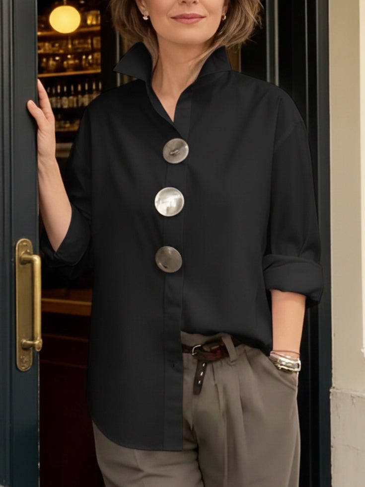 Rosaline | Blouse à col montant avec boutons décoratifs